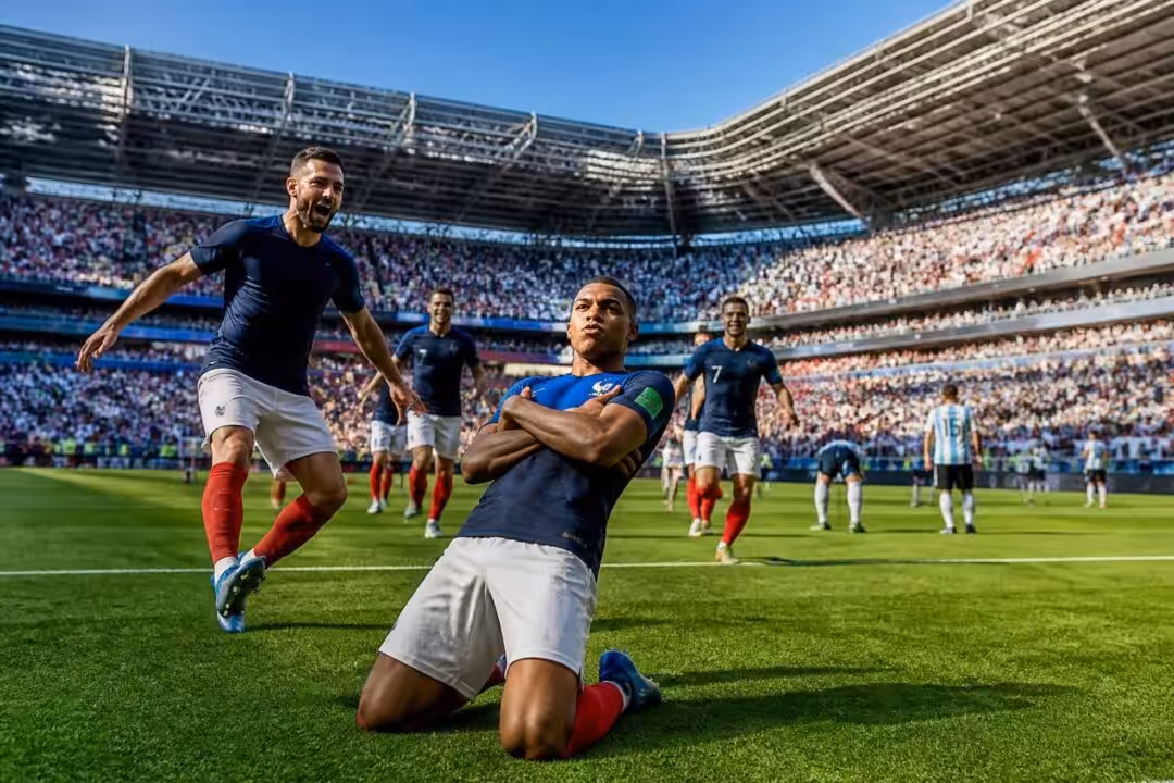 تعرف على التصنيف العالمي المحدث لفيفا بعد انتهاء كأس العالم 2026، مع تحليل مفصل لأداء الفرق وتصنيفاتها الجديدة بناءً على نتائج البطولة.